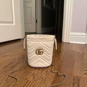 Gucci Cream Quilted Mini Bucket Bag with Gold GG Chain